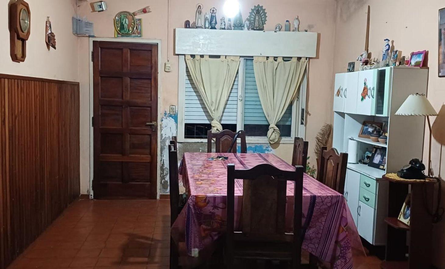 Foto de Casa 4 ambientes en Venta en MONTE GRANDE c/Jardín, imagen 2