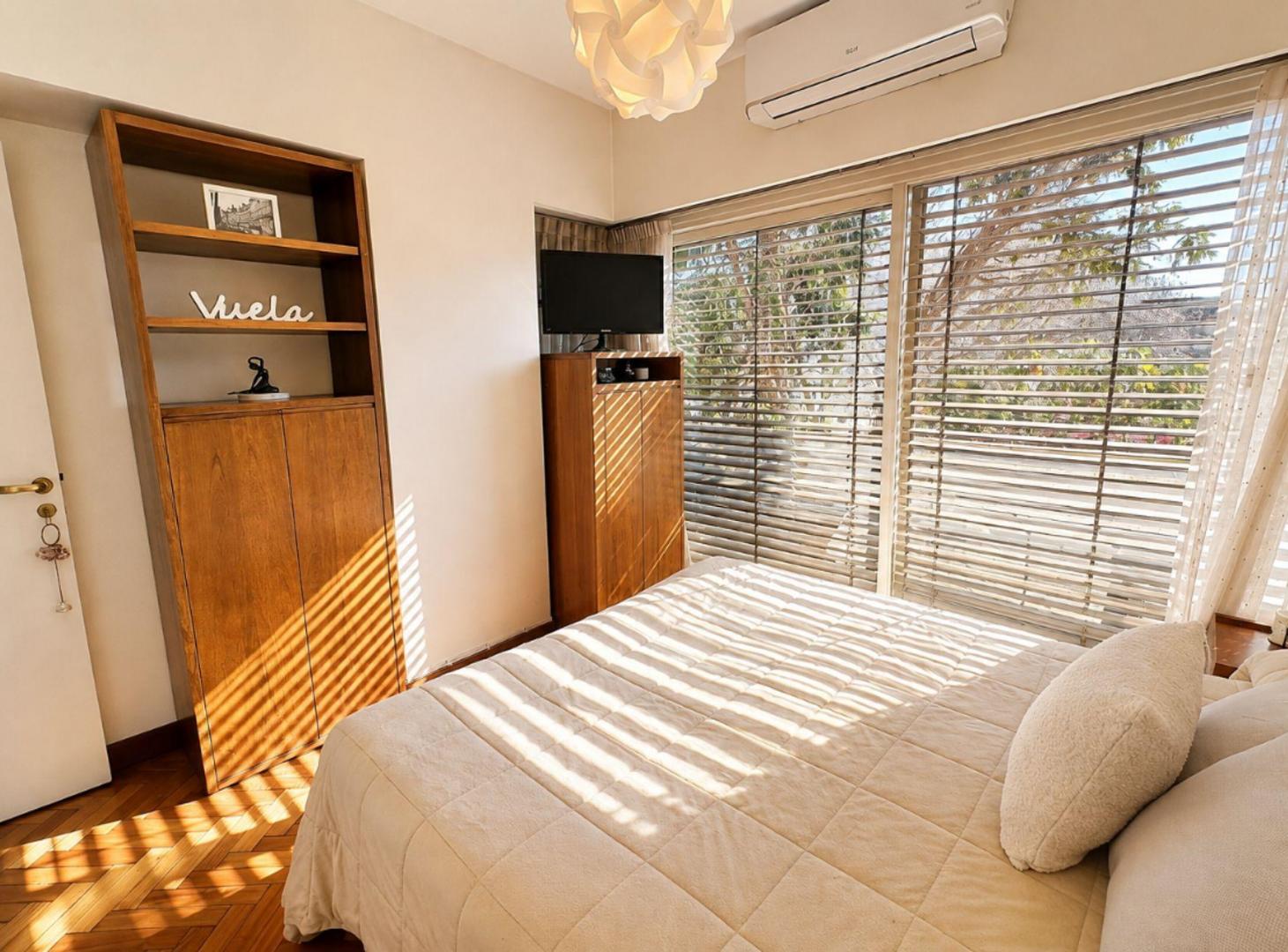 Foto de DEPARTAMENTO EN VENTA LOMAS DE ZAMORA 4 AMBIENTES, imagen 2