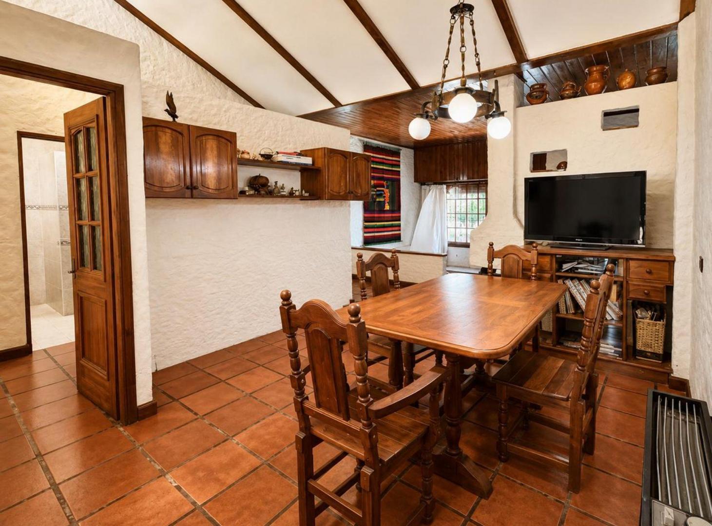 Foto de CASA EN VENTA 5 AMB. MONTE GRANDE ZONA TRANQUILA, imagen 1