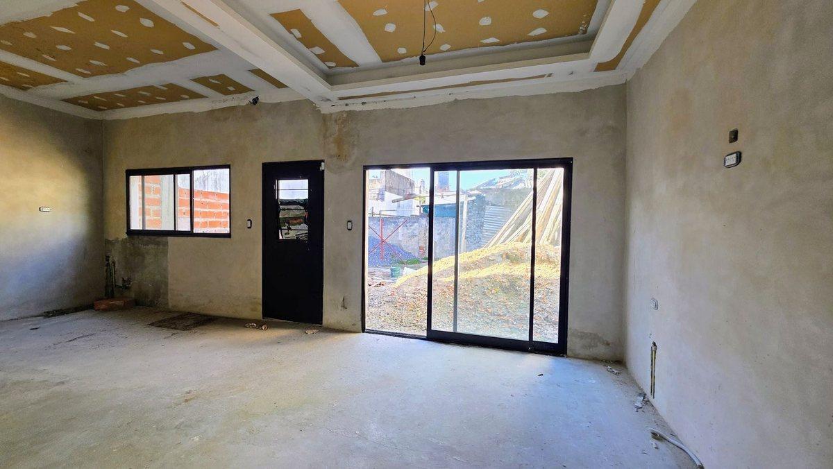 Foto de Ph al frente venta Remedios de Escalada Financia, imagen 1