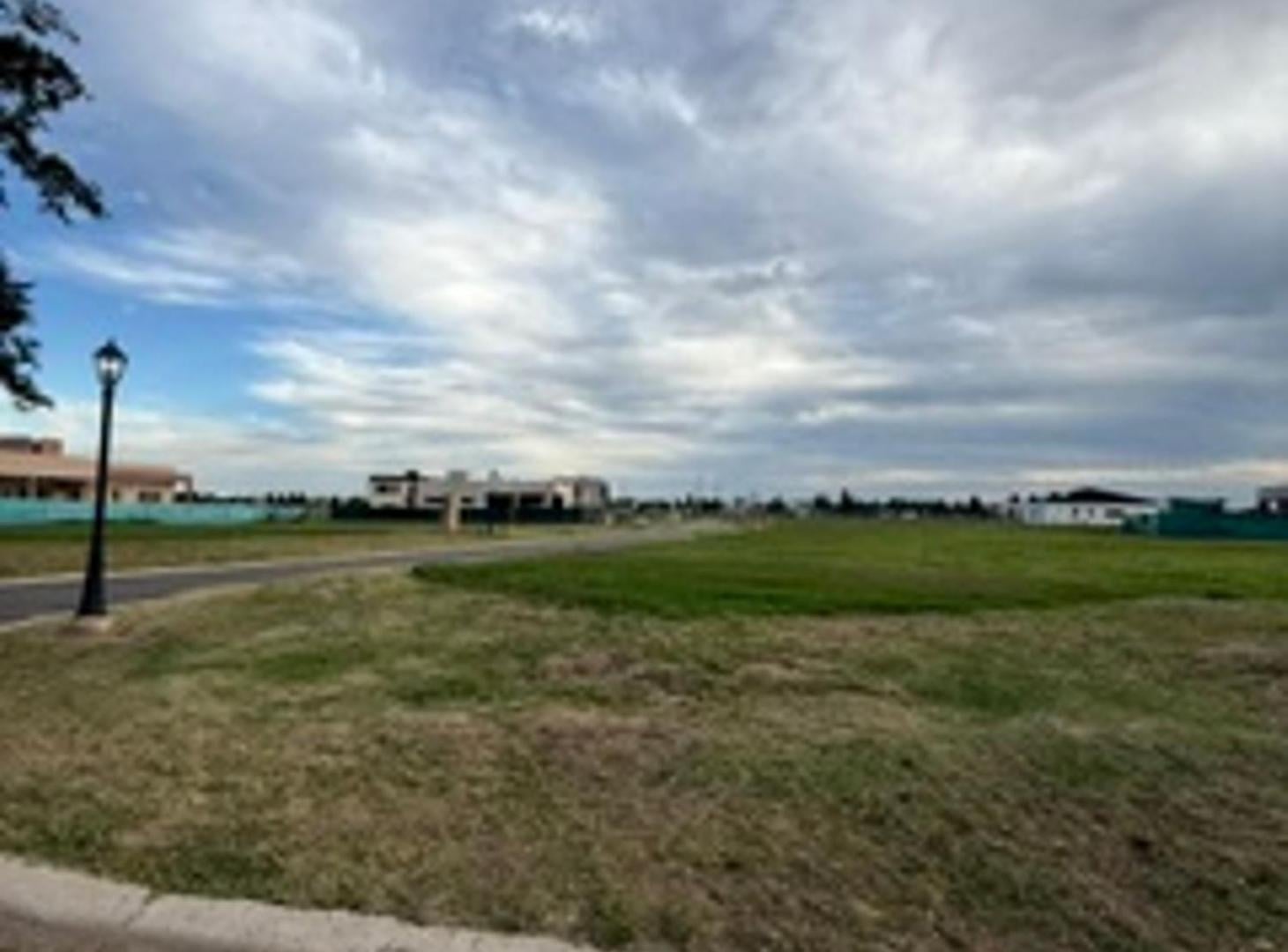 Foto de LOTE EN VENTA EN BARRIO LAS VICTORIAS CANNING, imagen 5