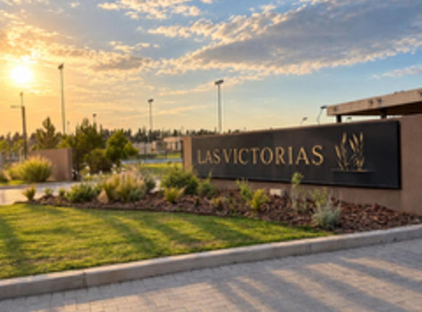 Foto de LOTE EN VENTA EN BARRIO LAS VICTORIAS CANNING, imagen 2