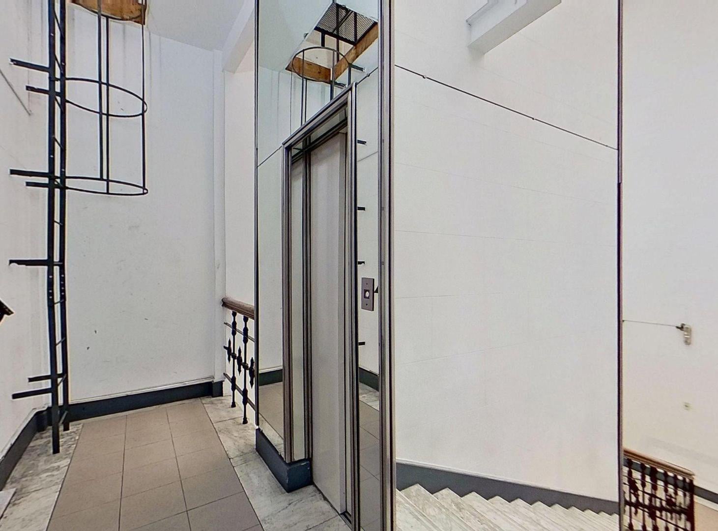 Foto de OFICINA VENTA EN MONSERRAT DE 186 m², imagen 4