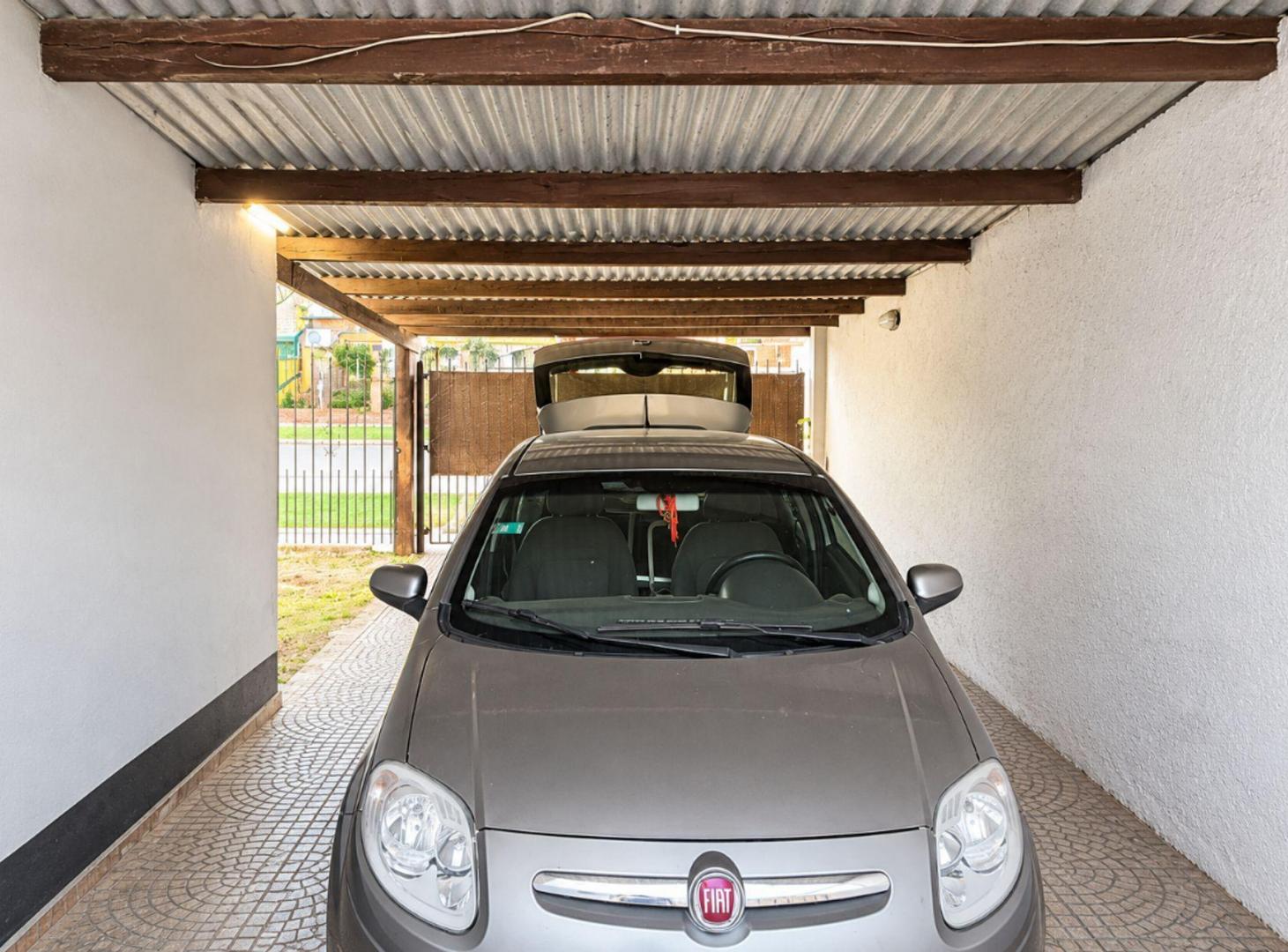 Foto de CASA VENTA GLEW 3 AMBIENTES SOBRE LOTE DE 300 M2, imagen 5