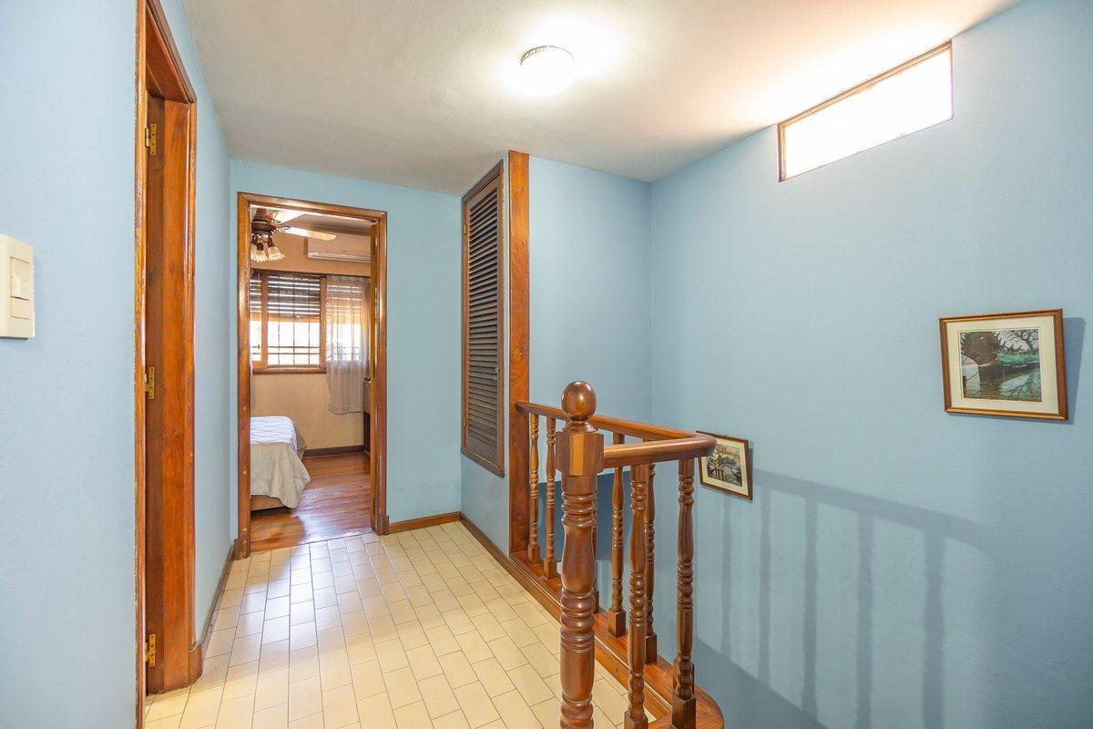 Foto de PH EN VENTA EN REMEDIOS DE ESCALADA, imagen 2