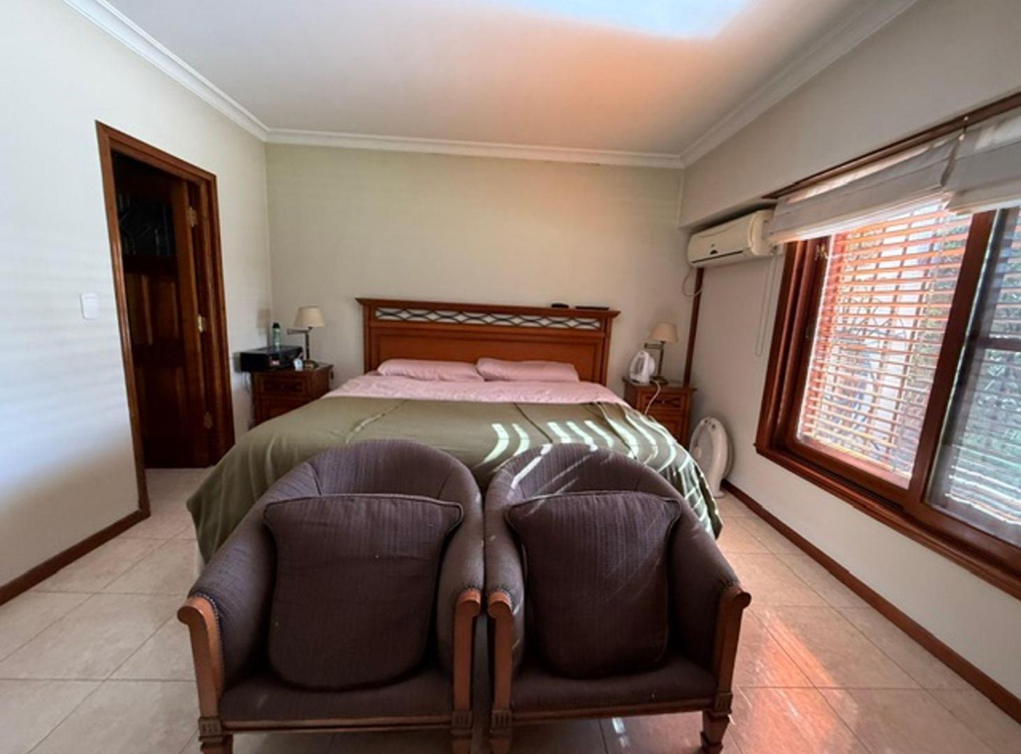 Foto de VENTA DE 2 CASAS y 1 DEPARTAMENTO EN MONTE GRANDE, imagen 4