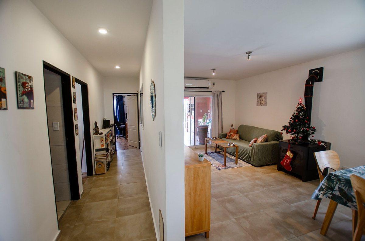 Foto de CASA EN VENTA LAGUNA AZUL EZEIZA 4 AMBIENTES, imagen 2