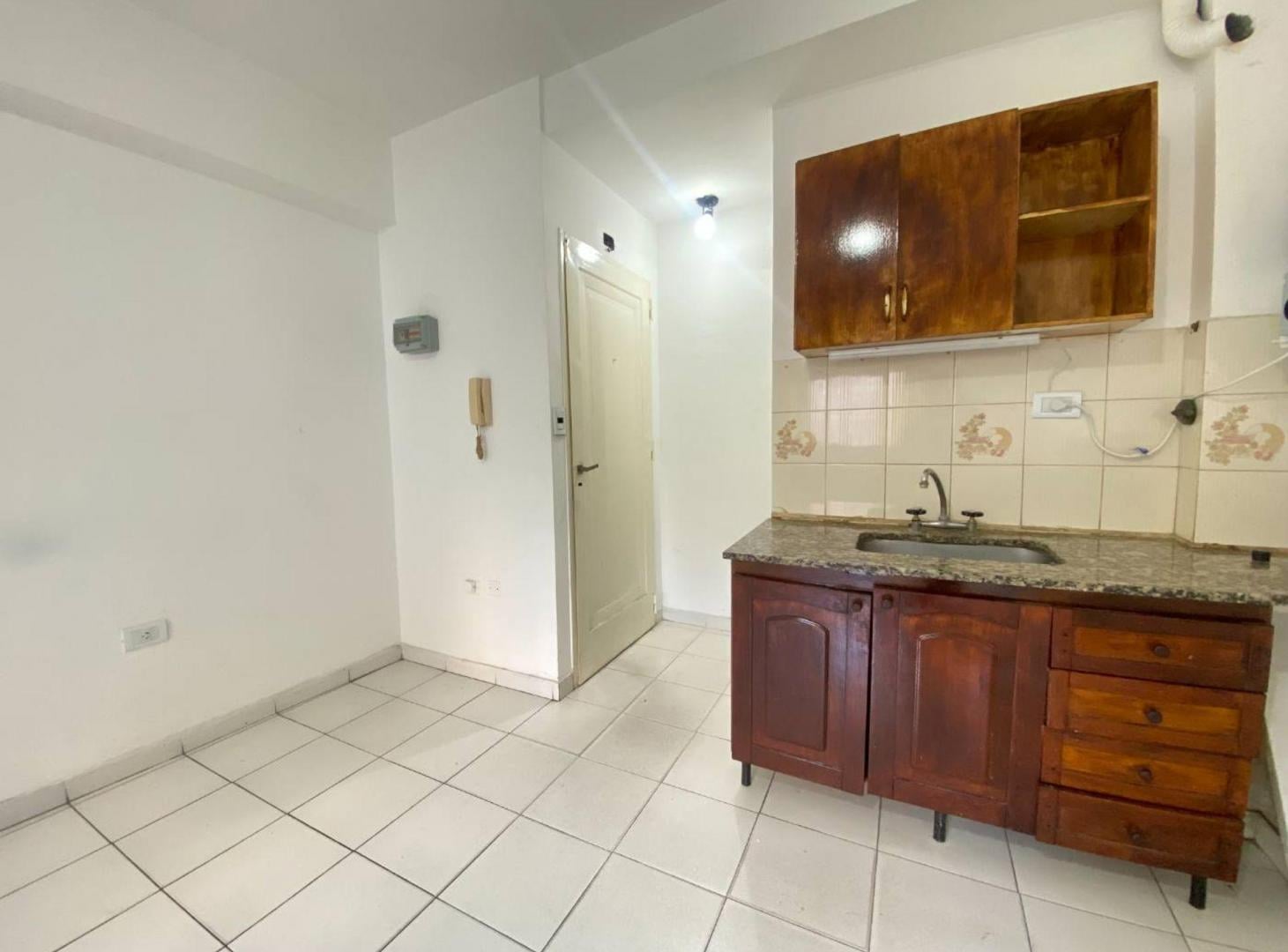 Foto de ALQUILER DEPARTAMENTO MONOAMBIENTE EN AVELLANEDA, imagen 2