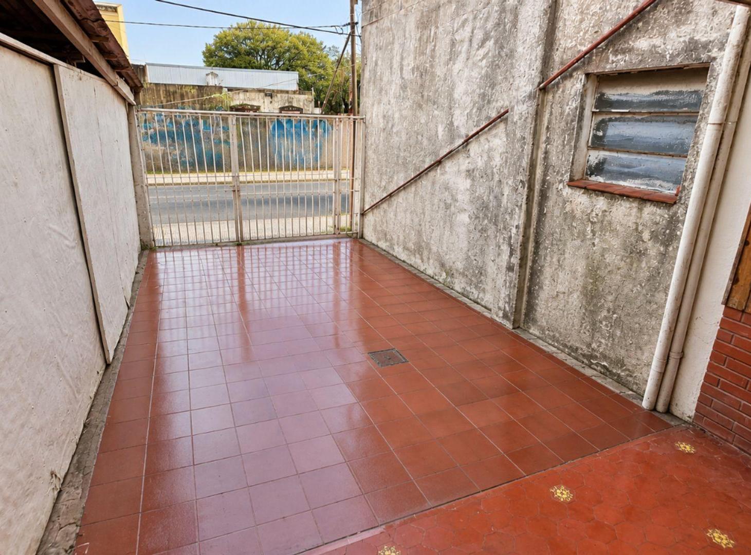 Foto de CASA EN VENTA LOMAS DE ZAMORA, imagen 1