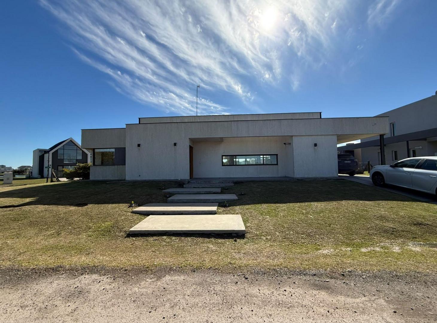 Foto de CASA EN VENTA SANTA RITA CON PILETA, imagen 1