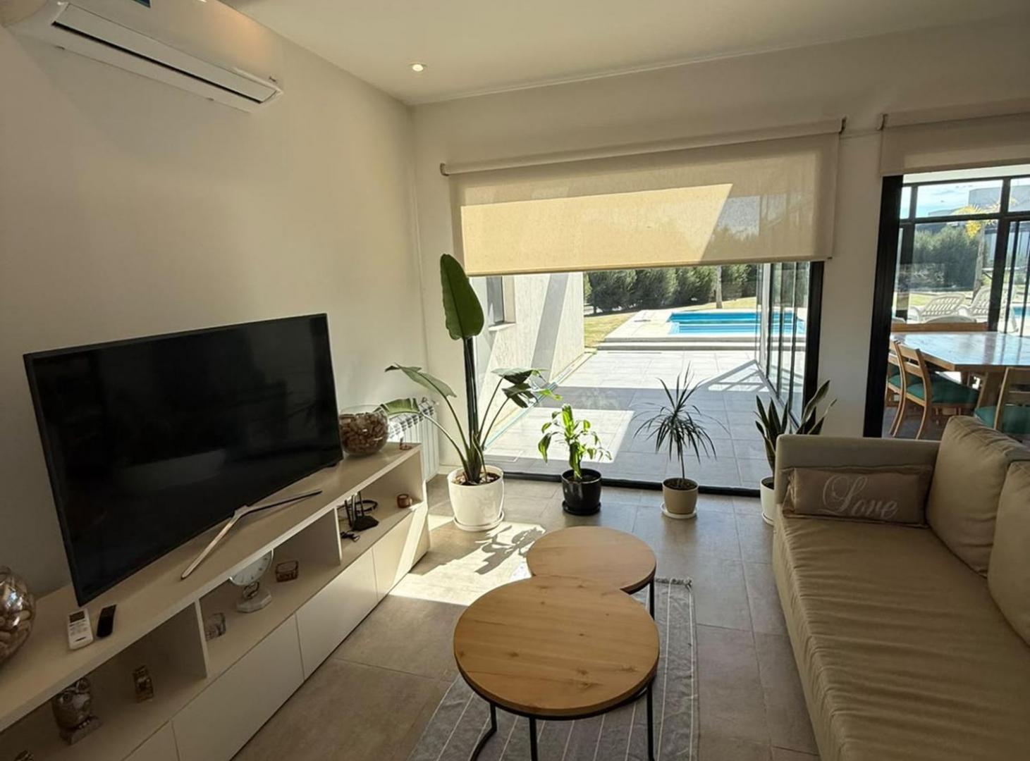 Foto de CASA EN VENTA SANTA RITA CON PILETA, imagen 5