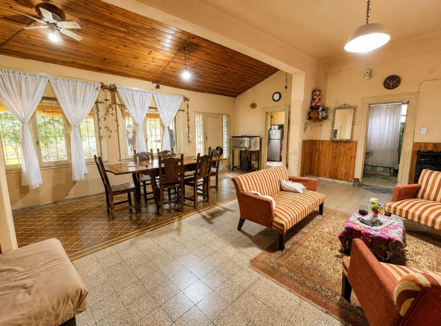 Foto de CASA QUINTA EN VENTA MONTE GRANDE CON PISCINA, imagen 4
