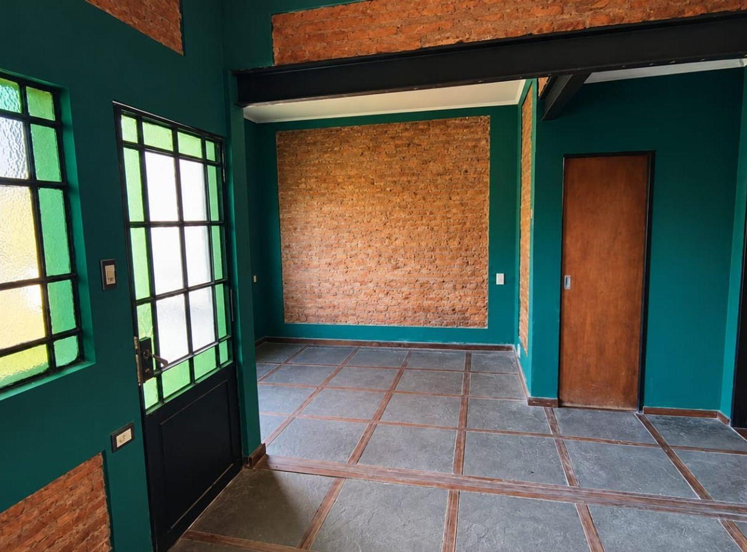 Foto de CASA EN VENTA LUIS GUILLON 2 AMB. APTA CREDITO, imagen 4