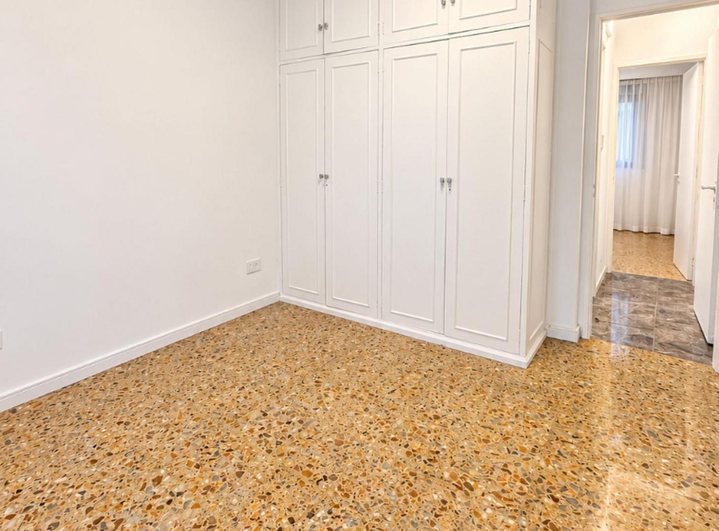 Foto de DEPARTAMENTO EN VENTA EN PARQUE CHACABUCO 3 AMB., imagen 5