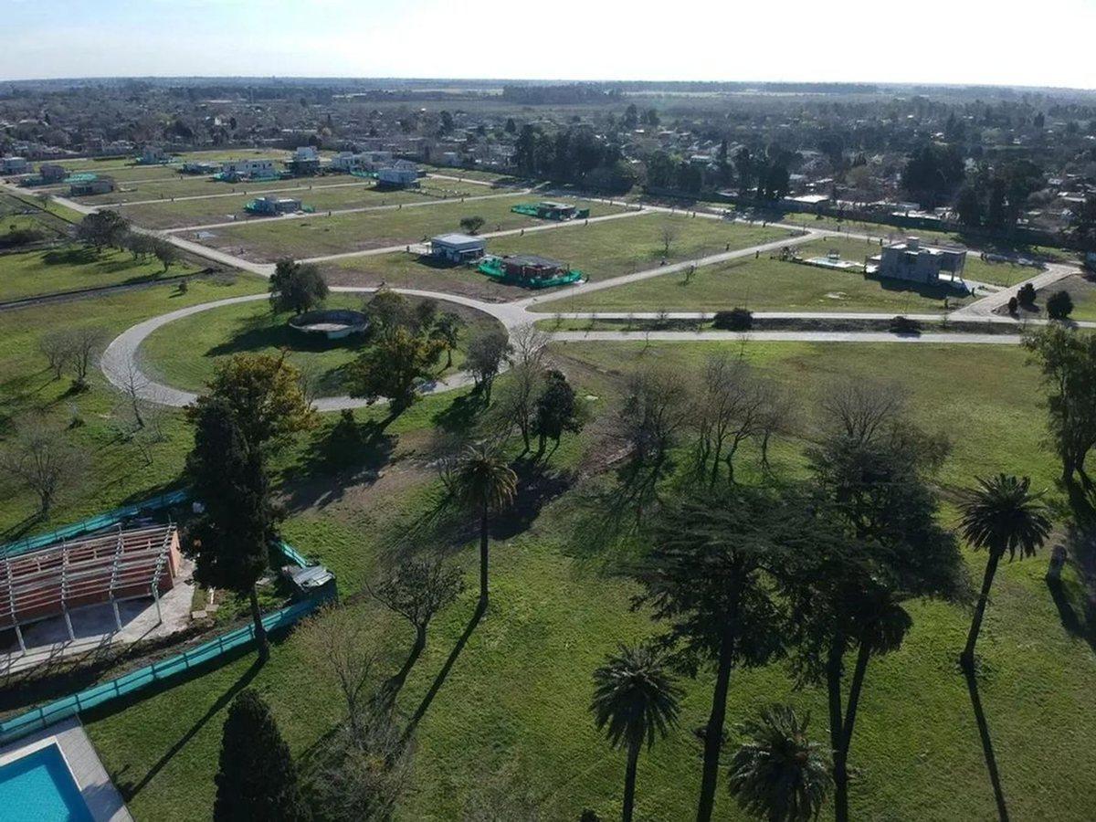 Foto de TERRENO LOTE VENTA BARRIO SAINT JOSEPH LONGCHAMPS, imagen 1
