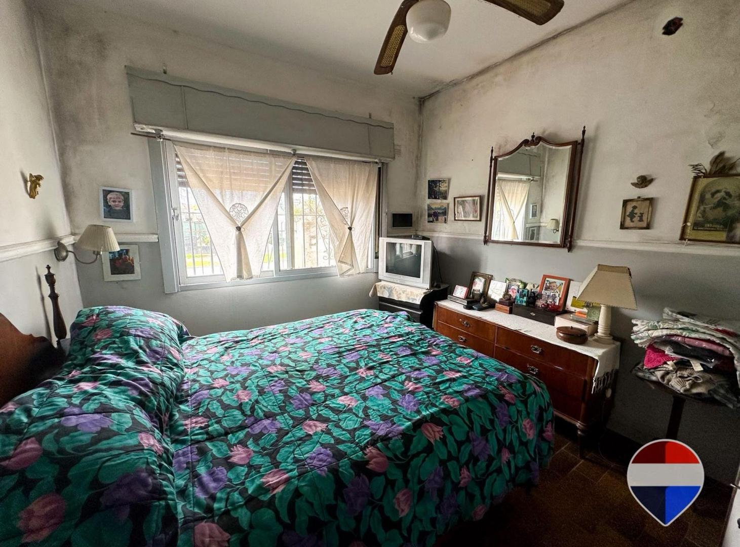 Foto de CASA EN VENTA MONTE GRANDE 4 AMBIENTES CON PARQUE, imagen 3