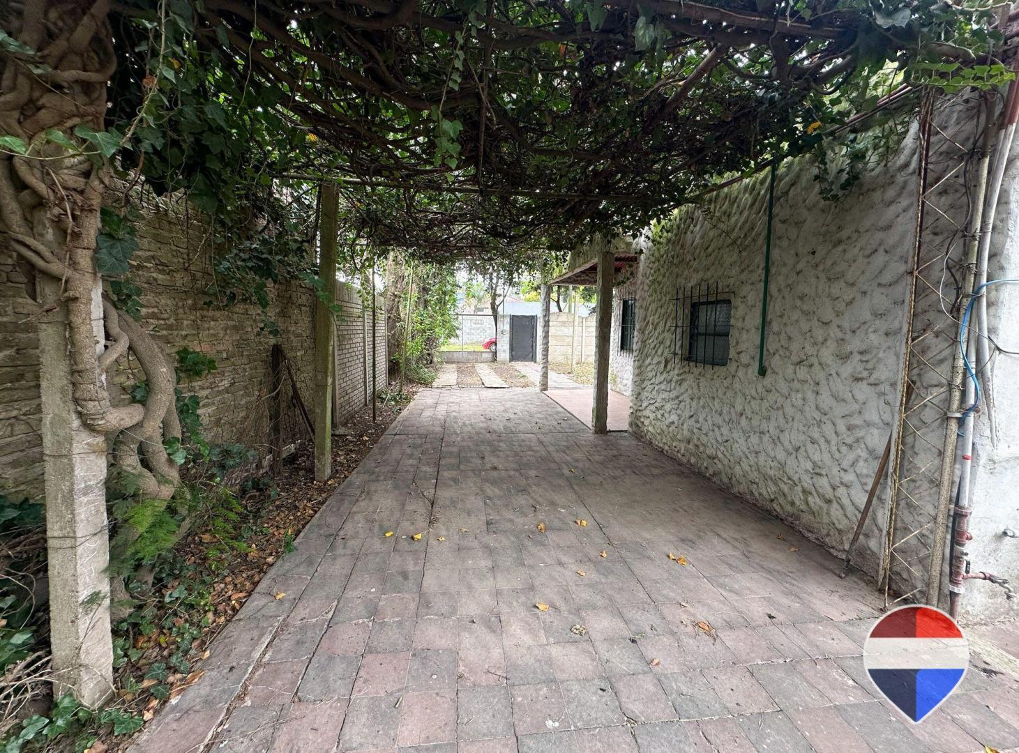 Foto de VENTA DE CASA/LOTE EN SPEGAZZINI, imagen 5