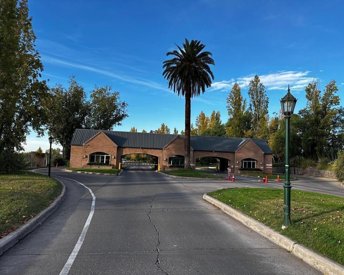 Lote en La Vacherie de 1697 m 2