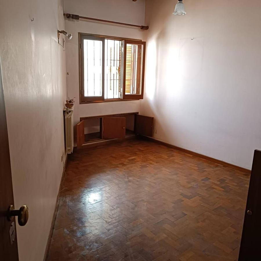Casa en Godoy Cruz a Cudras de La Olaza de 270 Totales y 250 Cub 4