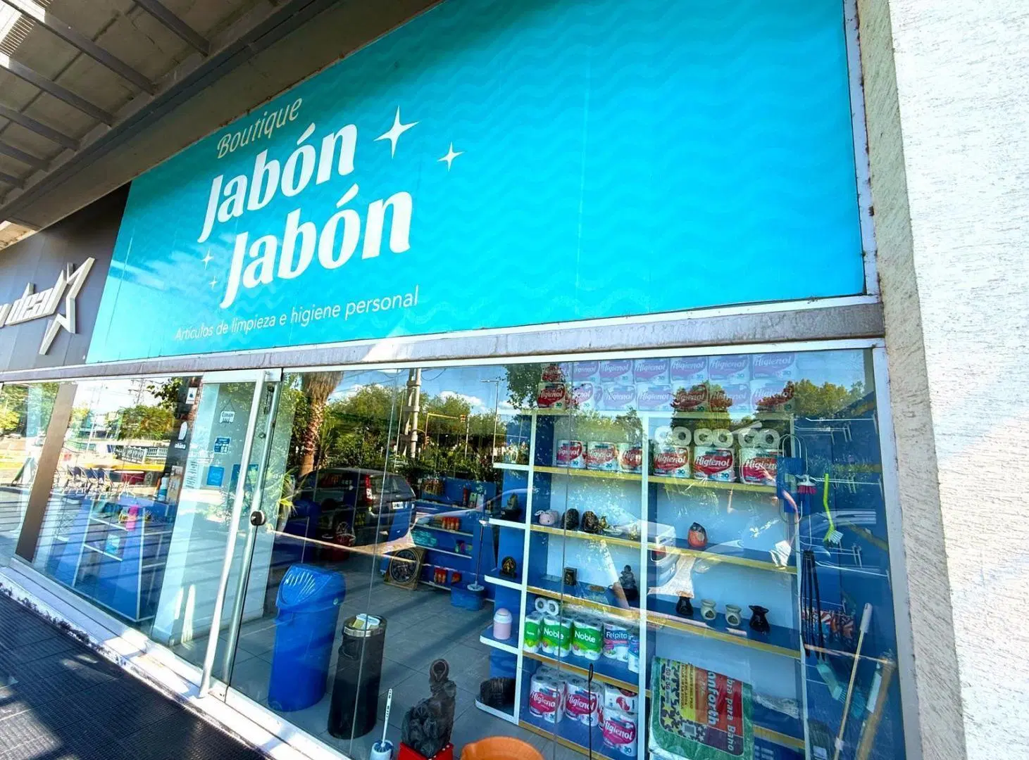 Local en venta Godoy Cruz 2
