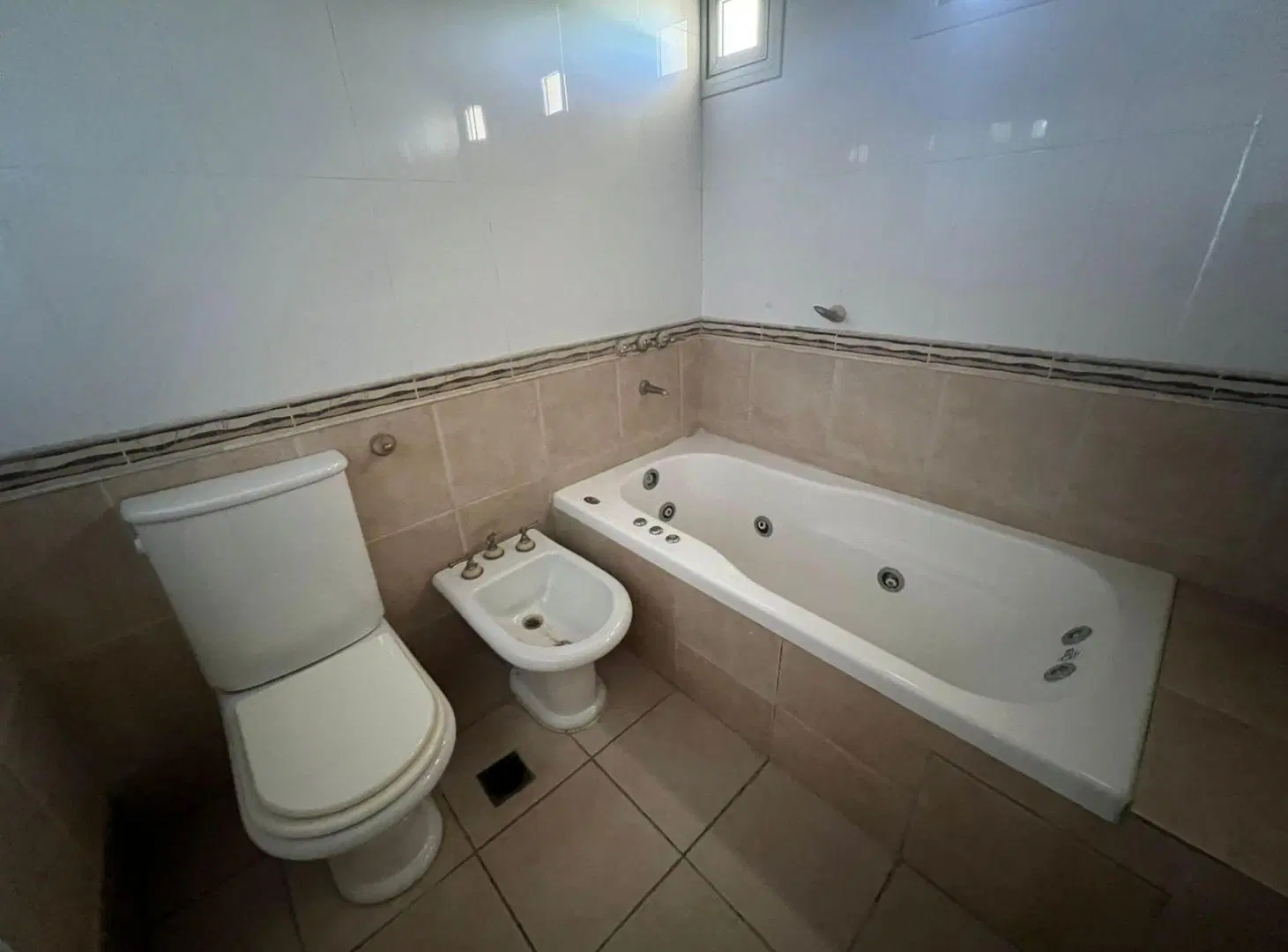 CASA EN VENTA - BARRIO LAS CANDELAS II 1