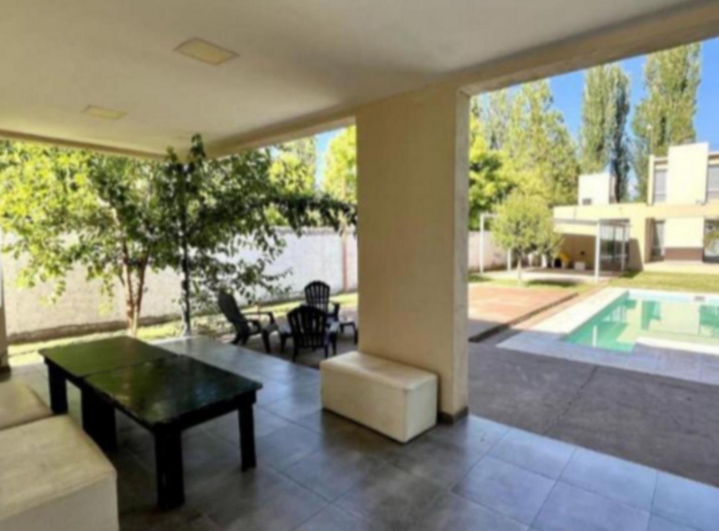 Foto de CASA EN VENTA EN VISTALBA, LUJÁN DE CUYO, MZA., imagen 4