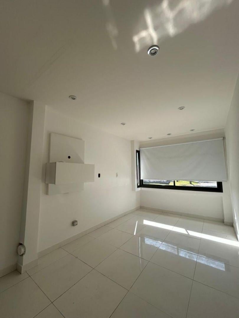 Foto de BARRIO PRIVADO LAR DE DRUMMOND Lujan de cuyo., imagen 2