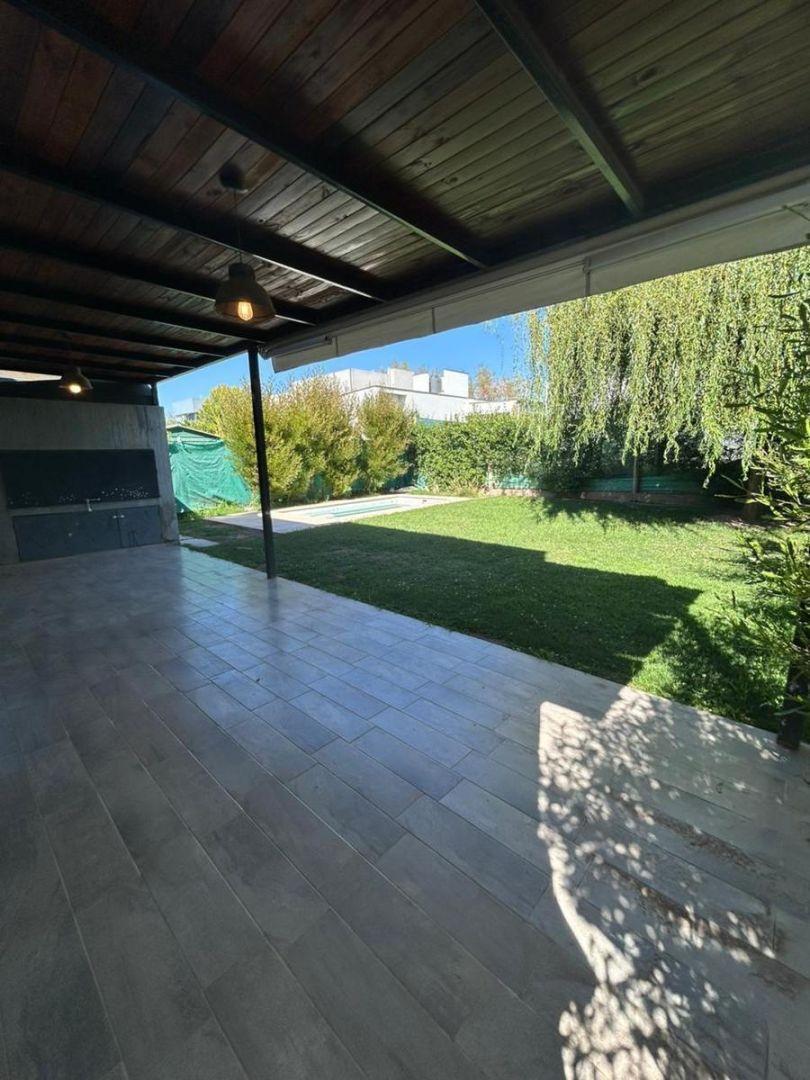 Foto de BARRIO PRIVADO LAR DE DRUMMOND Lujan de cuyo., imagen 1