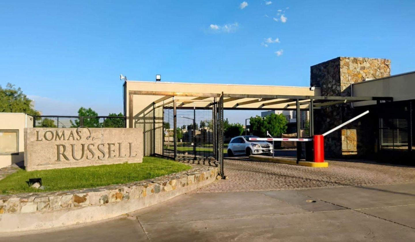 Foto de Terreno en venta - Barrio "Lomas de Russell", imagen 1