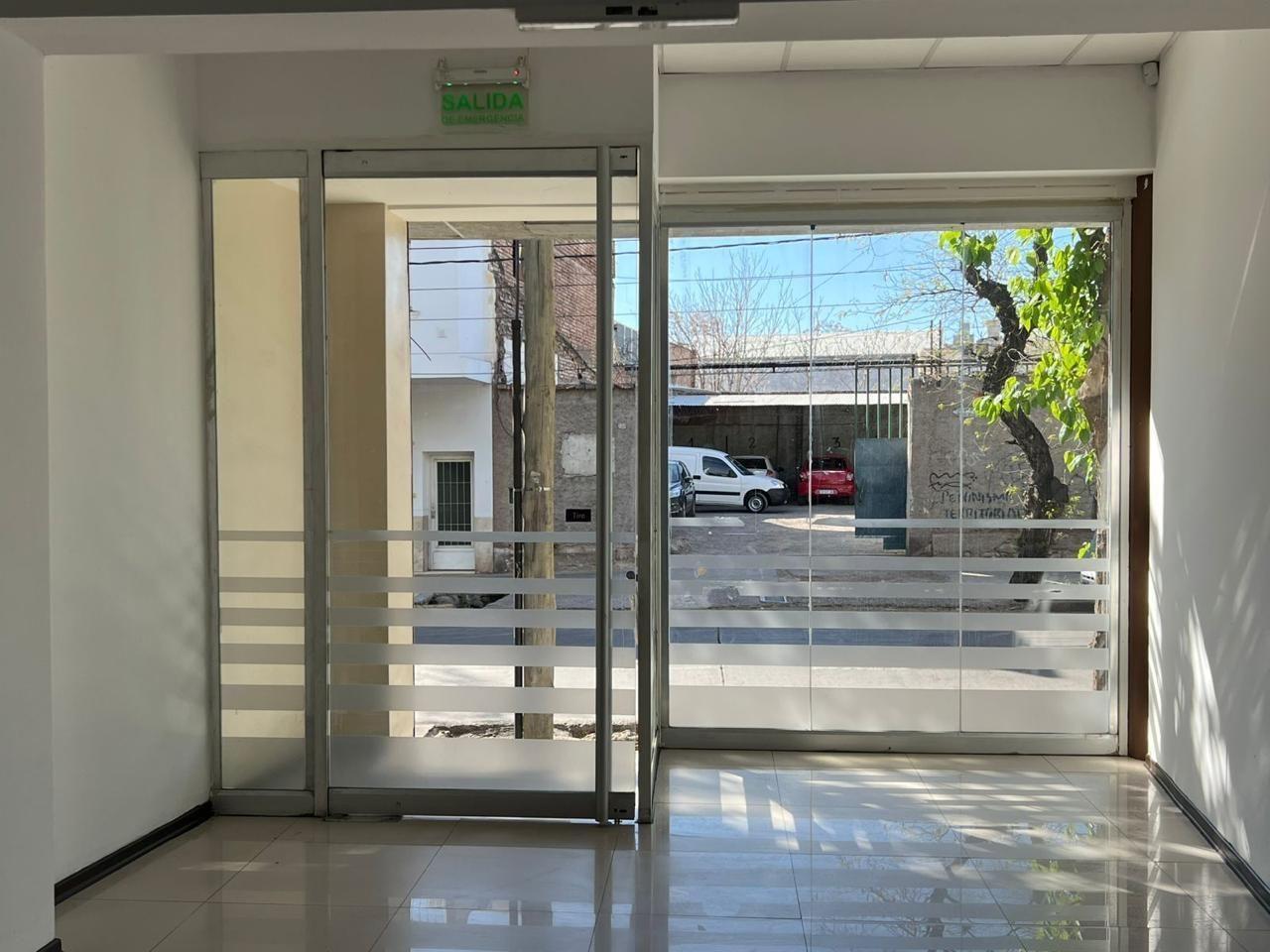 Foto de LOCAL EN ALQUILER EN CIUDAD DE MENDOZA, imagen 4