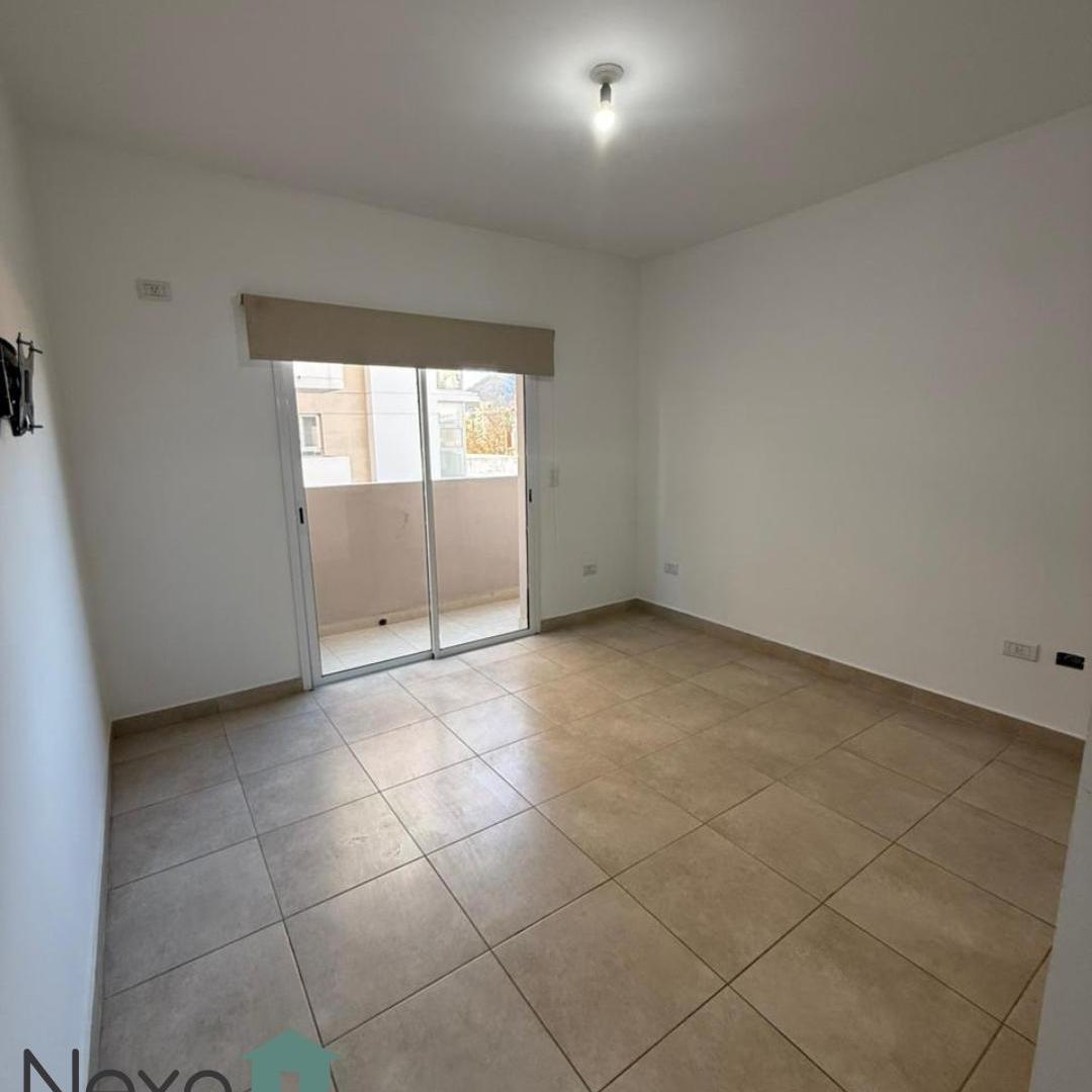 Foto de Departamento de 2 dormitorios en Alquiler, imagen 3