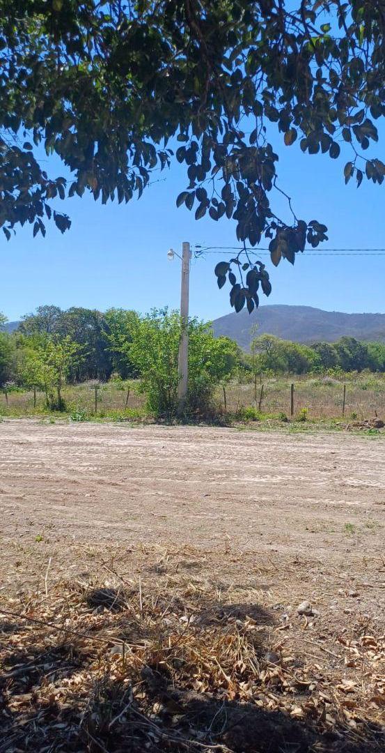 Foto de Terreno 400m2 barrio Miraflores Cerrillos, imagen 2