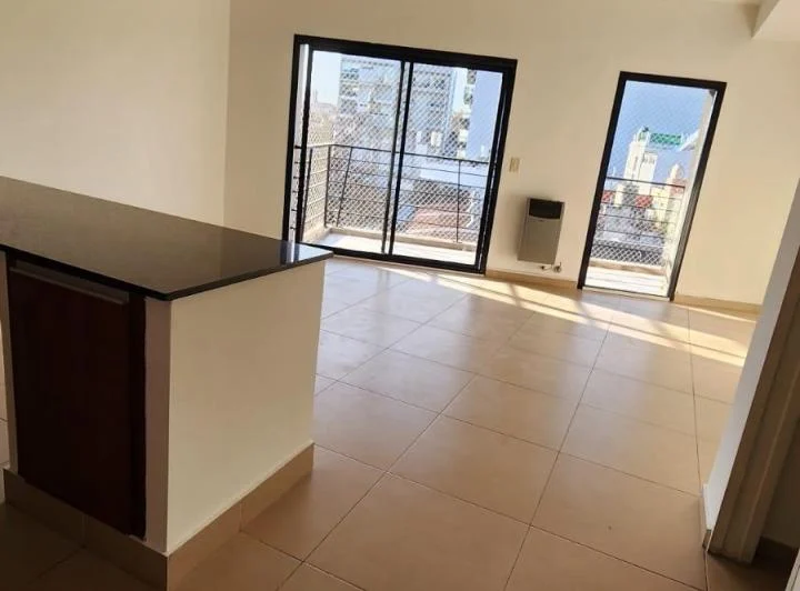 Hermoso 2 Ambiente Con Balcon Al Frente 2