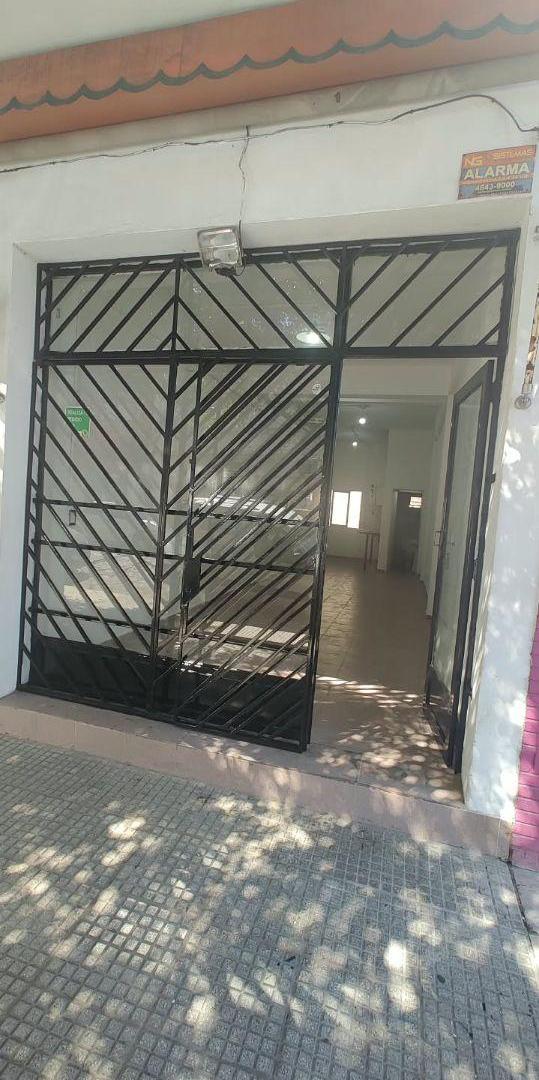 Local en Alquiler - Villa Devoto- Excelente ubicación