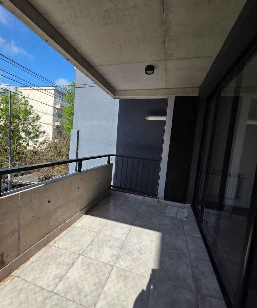 Foto de Moderno 2 Ambientes Con Cochera Y Baulera - Zona Villa Del Parque., imagen 2