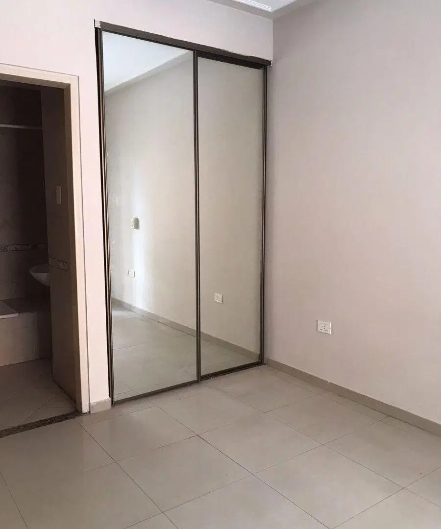 VENTA DEPARTAMENTO DE 1 DORMITORIO EN BARRIO SUR 5