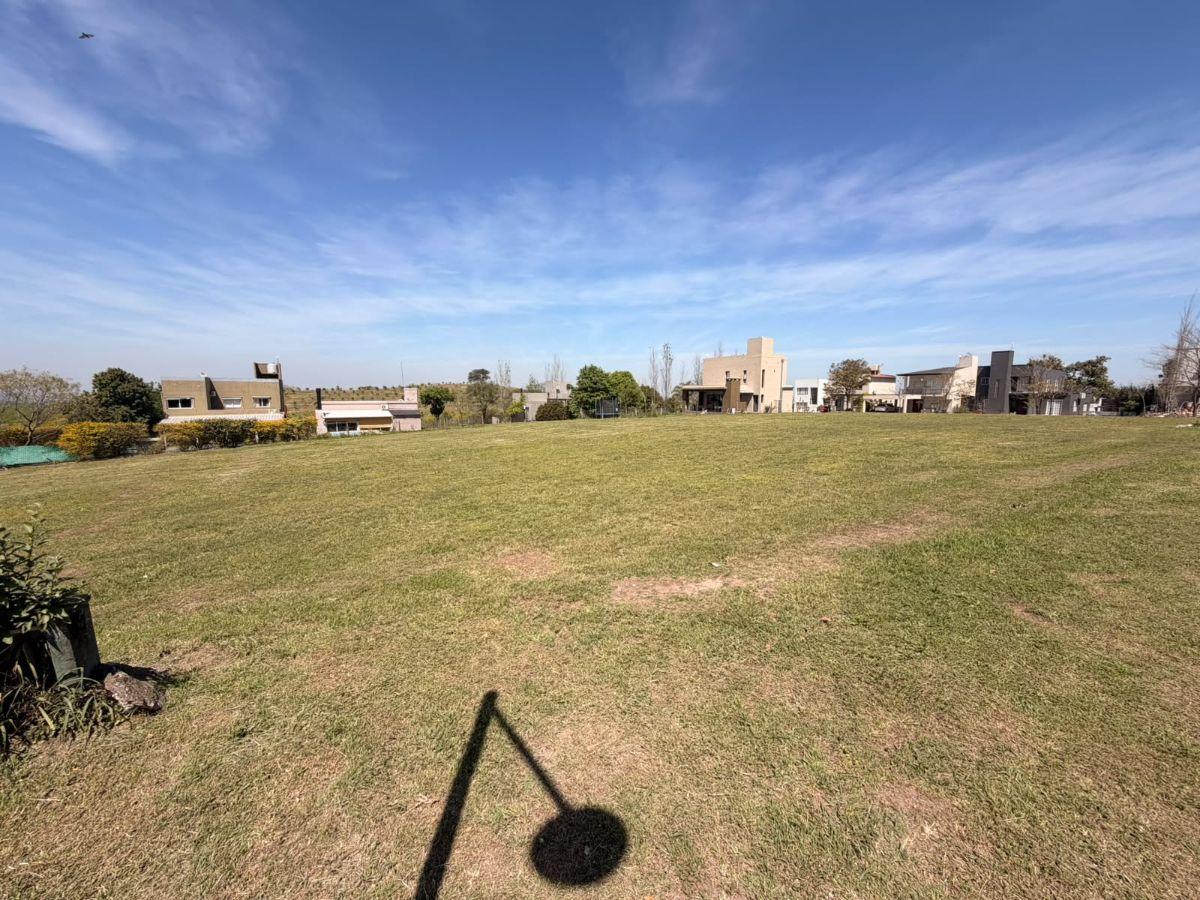 Foto de LOTE EN COUNTRY LOMA LINDA, imagen 3