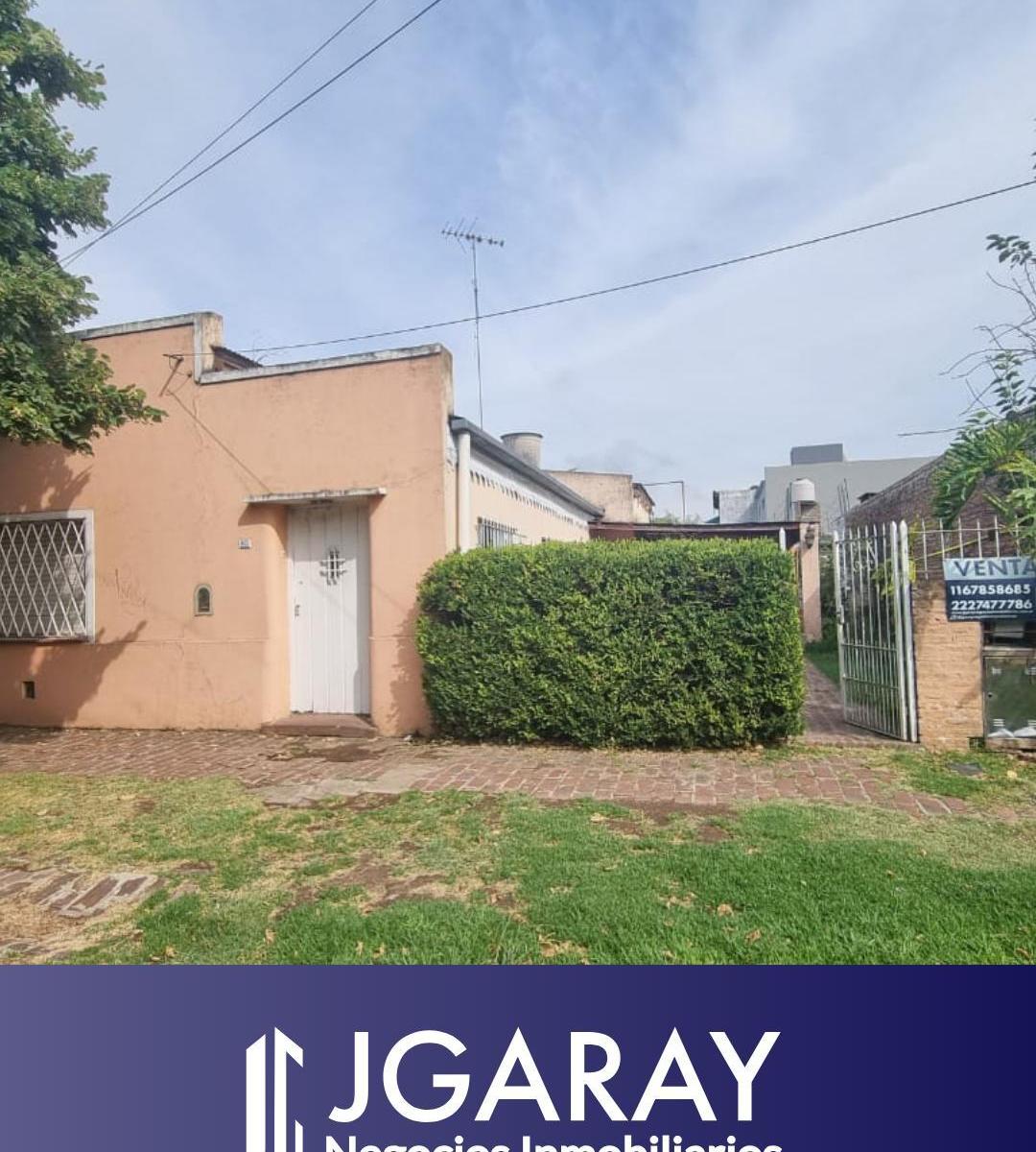 ¡Oportunidad Única en La Calle Principal de Marcos Paz! 1