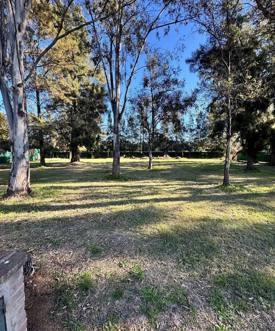 Doble Terreno en Venta - St. Thomas Oeste 5