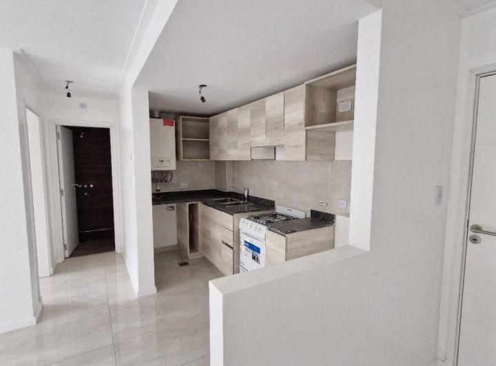 Departamento nuevo en General Paz 5