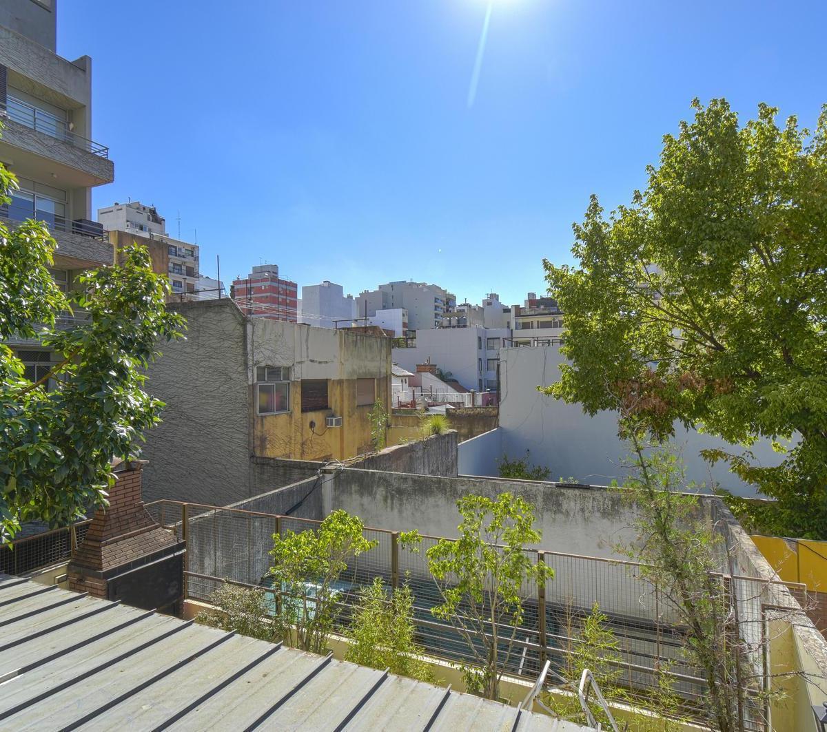 Venta Departamento 4 Ambientes Mas Dependencia Reciclado con Cochera y Balcon Al Frente 5