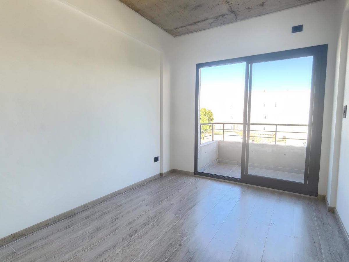 Foto de Venta Departamento 2 ambientes a Estrenar con Balcón corrido Villa, imagen 3