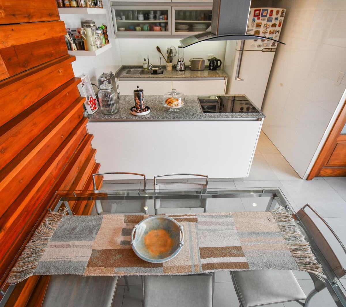 Venta PH 3 Ambientes con Patio y Terraza en Villa Santa Rita 3