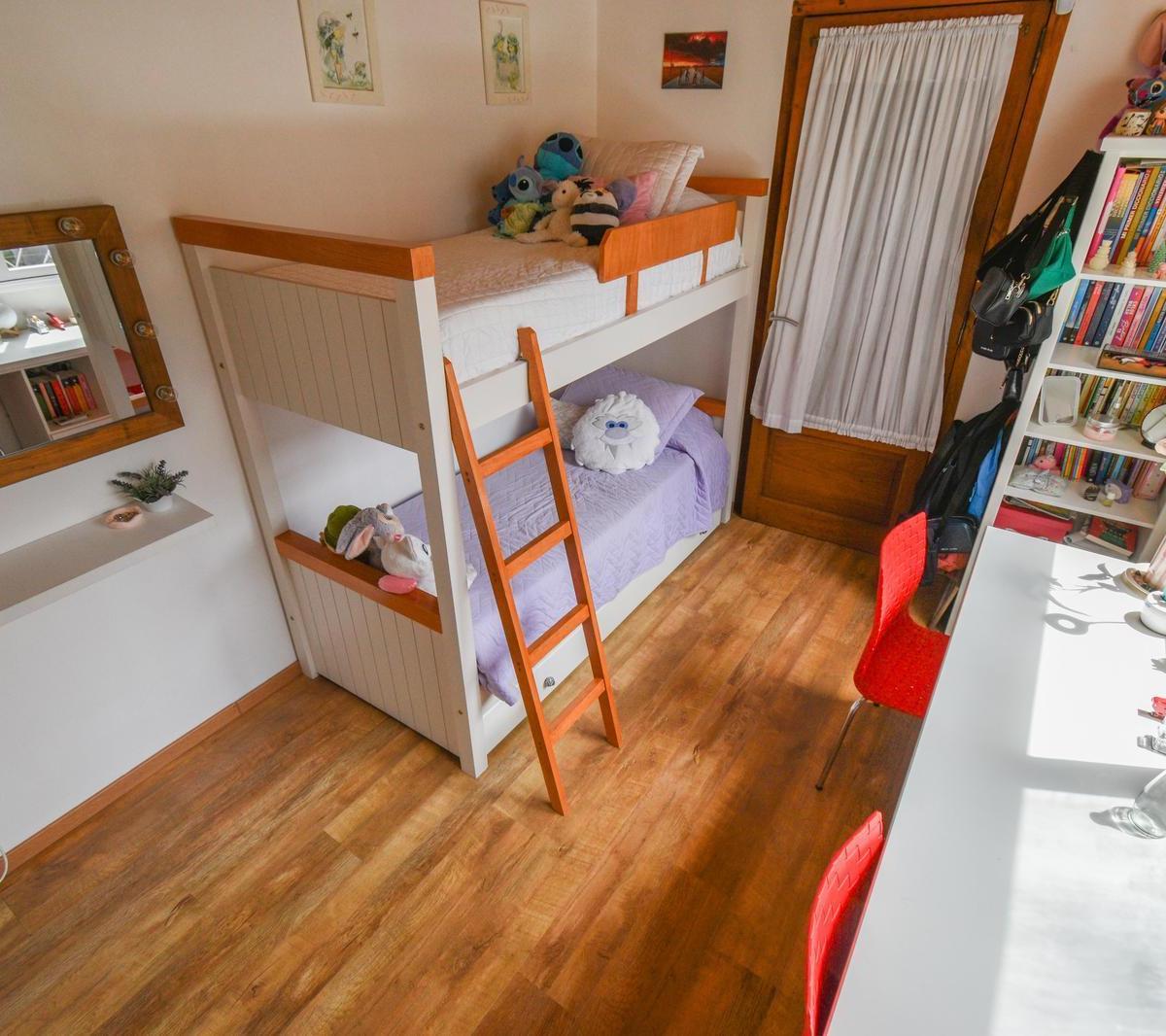 Venta PH 3 Ambientes con Patio y Terraza en Villa Gral Mitre 5