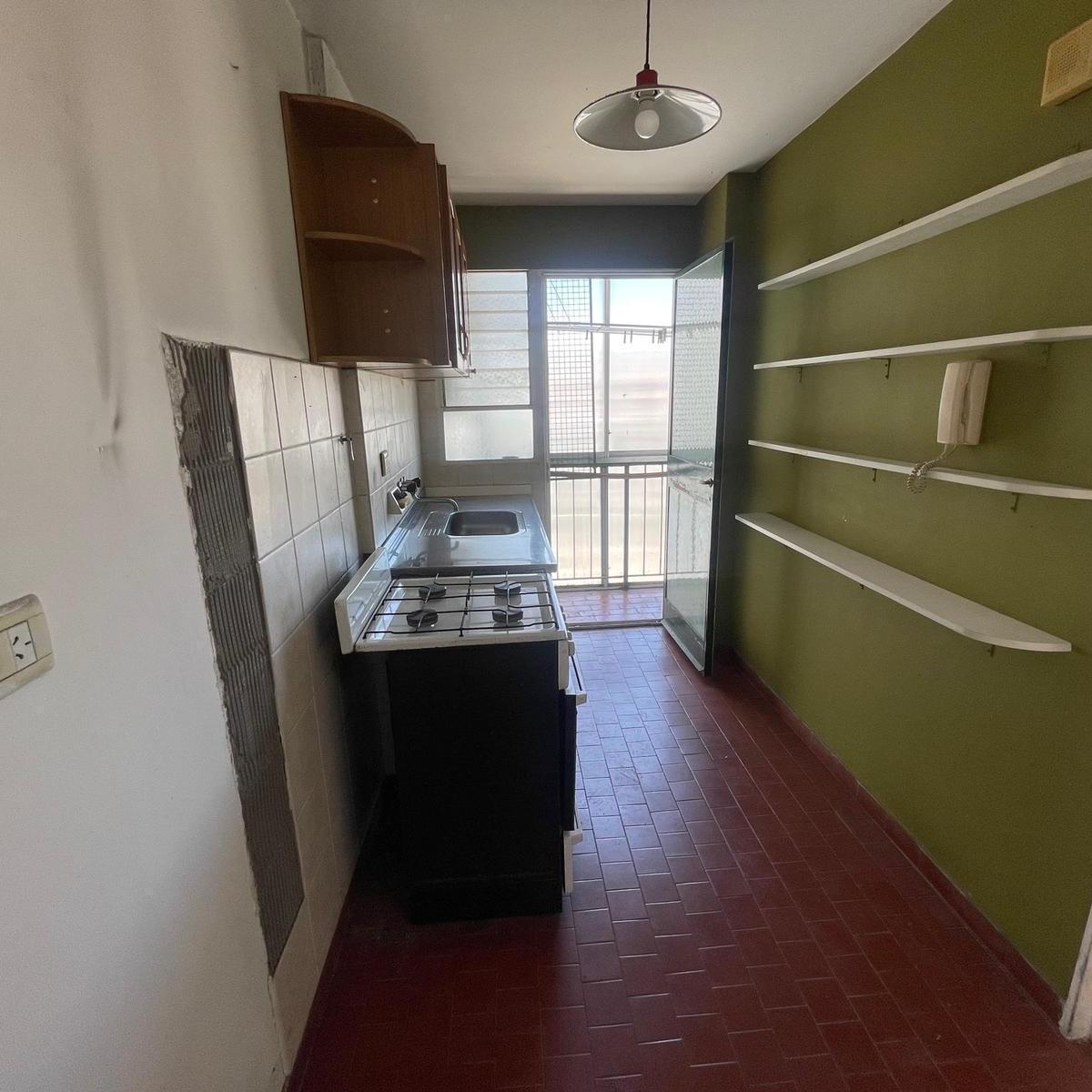 Venta Departamento 3 Ambientes con Balcón en Belgrano R 2