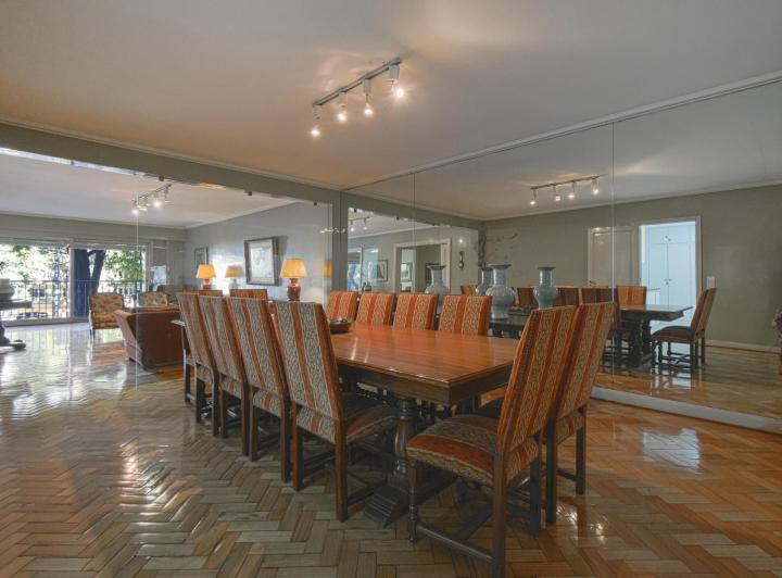 Venta Departamento 5 Ambientes, 2 cocheras en Palermo Chico 3