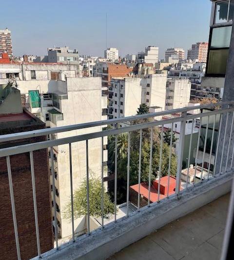 Venta Departamento 4 ambientes, piso alto con balcon en Belgrano 2