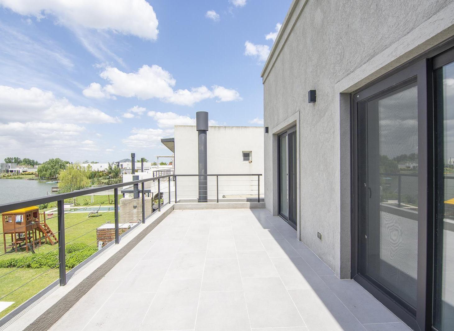 Foto de Venta Casa 5 ambientes vista al lago , Barrio Islas, el Canton, imagen 4