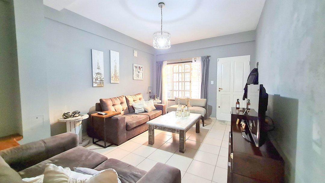 VENTA DUPLEX 3 AMBIENTES VILLA LUZURIAGA APTO CREDITO PATIO COCHERA