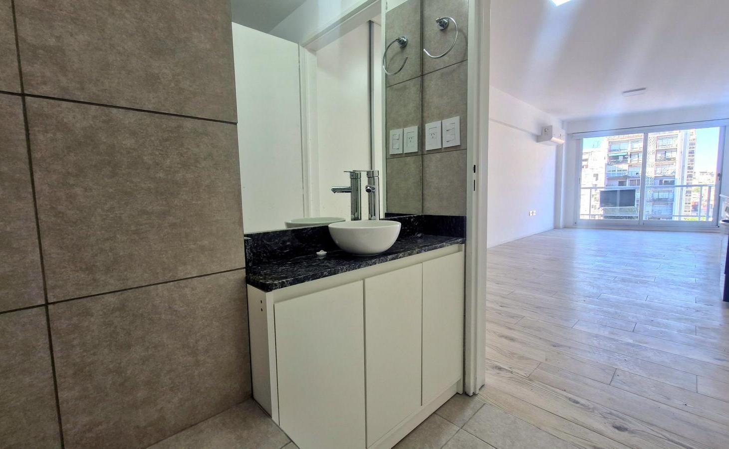 VENTA MONOAMBIENTE CON BALCON UNIVERSIDAD PALERMO CON RENTA